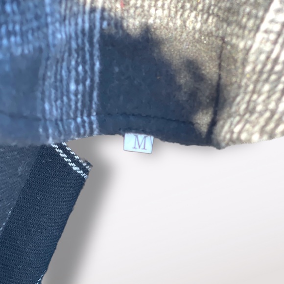 Women’s Trench Coat | Size M - Picture 7 of 8